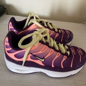 🔸Nike Air Max Plus TN Tuned GS 'Lucky Charms